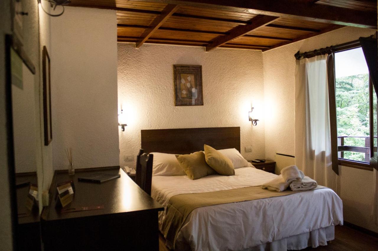 Solares Cumbrecita Hotel & Apart La Cumbrecita Exterior photo